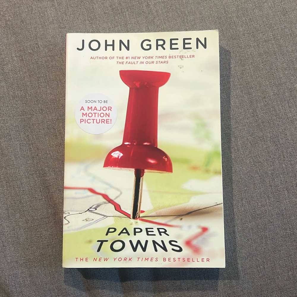 📚Paper Towns by John Green